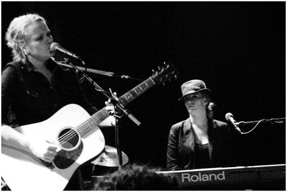 Ane Brun, Zurich, 12 April 2005 - photo by Dragan Nikolic, Fribourg / Zürich, Switzerland